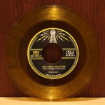 The Dead Weather - Open Up (That's Enough) - Yellow Marbled Vinyl 7